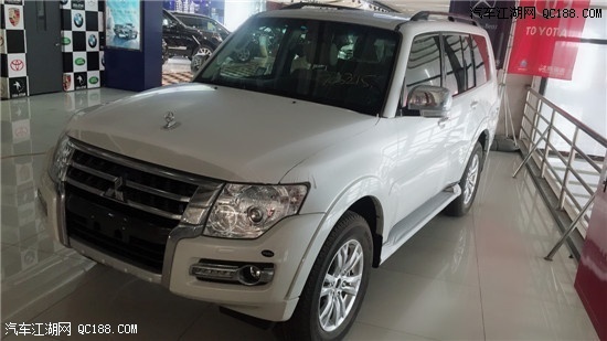 18款三菱帕杰罗V97 3.8L五速中东版评测