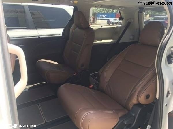 标配6气囊 全新2018款丰田塞纳实拍图解