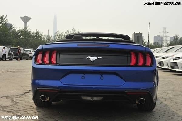 2018款福特野马2.3T加规敞篷P版现车评测