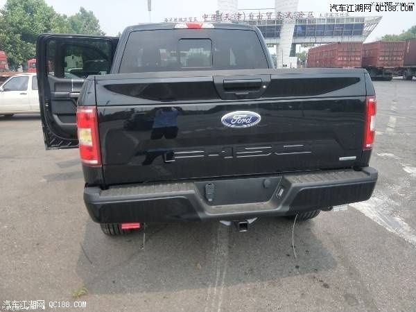 鸣谢车辆提供:天津中进恒通电话:13682012902(同微信 更多配置/报价