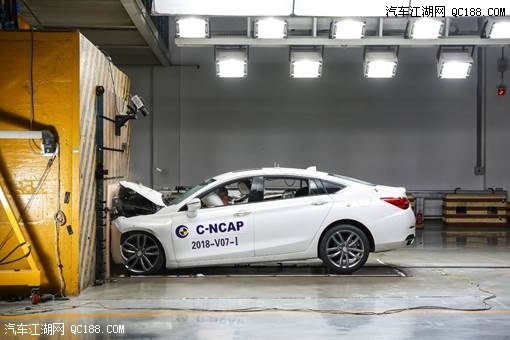 红旗H5获2018版C-NCAP五星安全评价