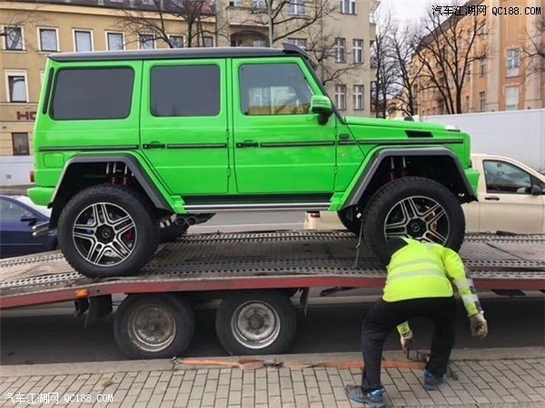 18款进口奔驰g550 4x4 4.0t v8现车报价