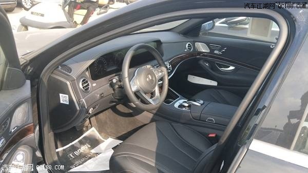 2018款奔驰S450 3.0T现车报价及图片解析