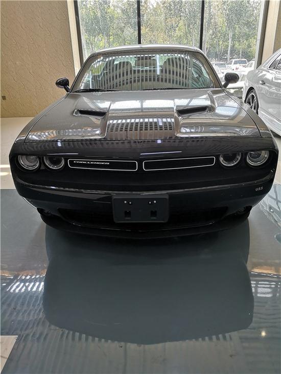 美系经典 18款道奇挑战者3.6L到店实拍