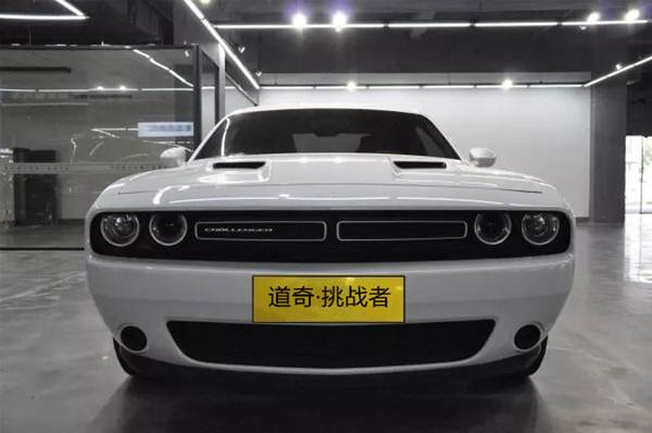 18新款进口美规道奇挑战者sxt现车实拍