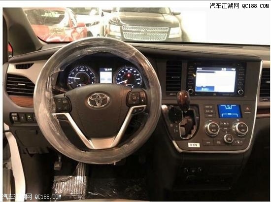 2018款丰田塞纳3.5舒适豪华商务车到店实拍
