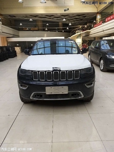 2018全新款Jeep大切诺基旗舰尊崇版到店实拍