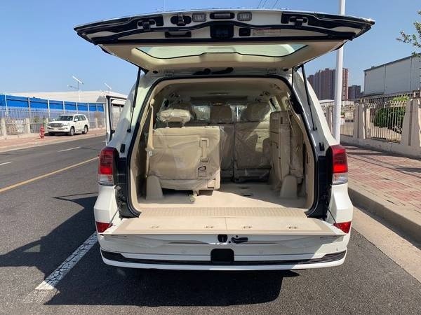 19款丰田酷路泽4000八气双差中东版价格