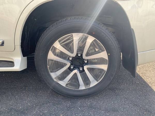 19款丰田酷路泽4000八气双差中东版价格