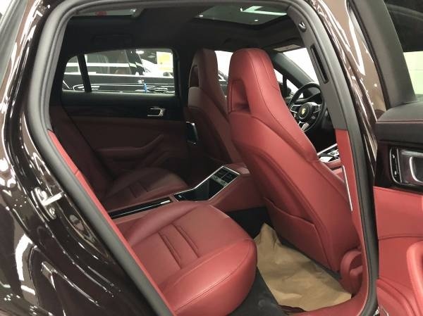 18款保时捷帕拉梅拉panamera 4s加版实拍