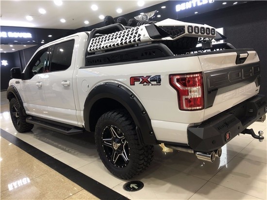 2019款进口加规版福特猛禽f150到店实拍