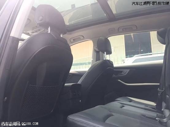 2018新款墨版奥迪Q7豪华SUV全新到店体验