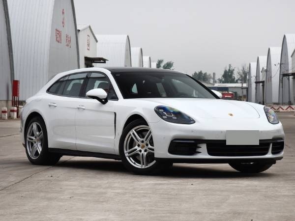 2019款保时捷帕拉梅拉Panamera 4S评测