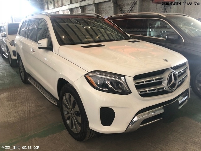 2019款奔驰GLS450 尊贵大气豪华越野SUV