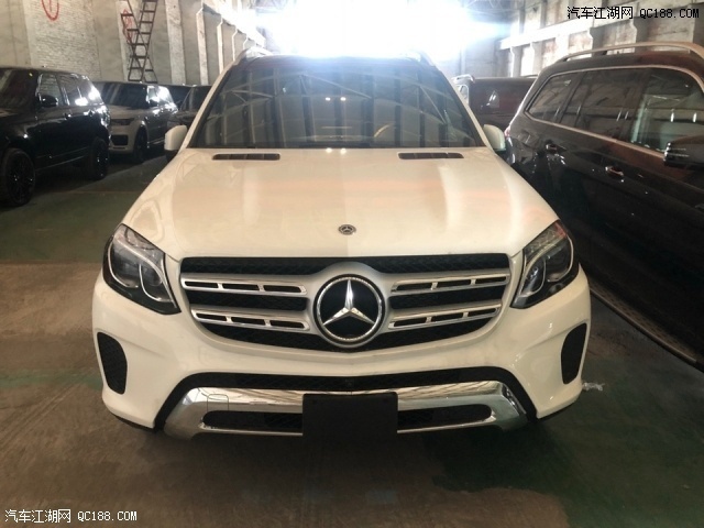 2019款奔驰GLS450 尊贵大气豪华越野SUV
