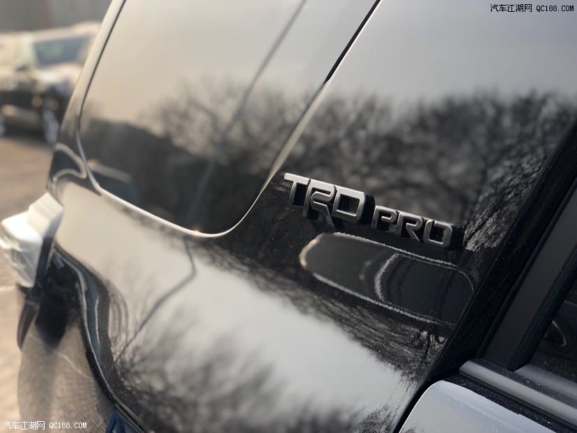 2019款进口丰田超霸4.0 V6报价配置解读	