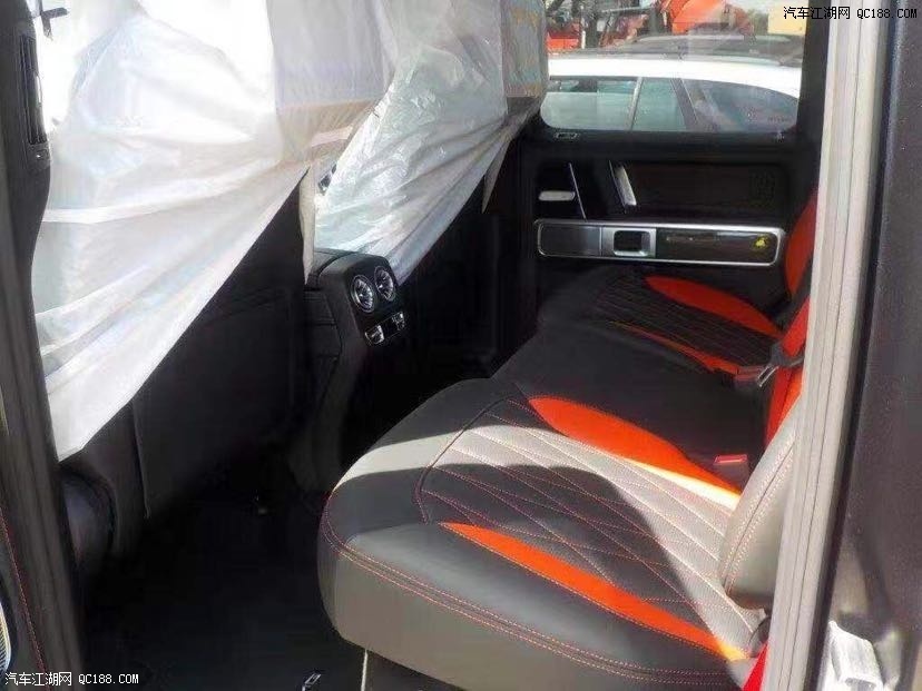 原装进口欧规版奔驰G63 方盒子越野实拍