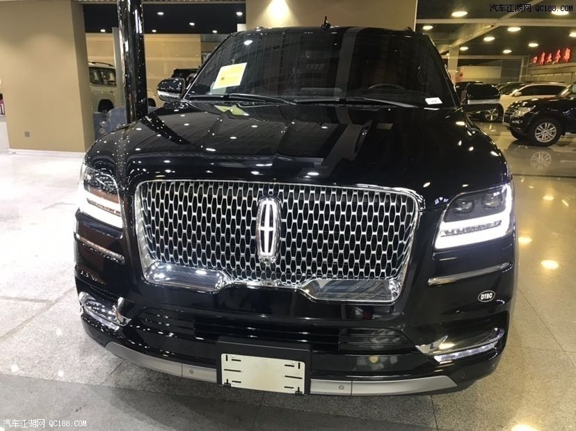 19款美规林肯领航员加长版5.7米评测体验