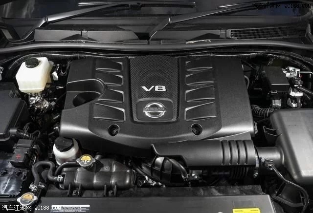 2020款日产途乐4.0 v6实车内外实拍图解