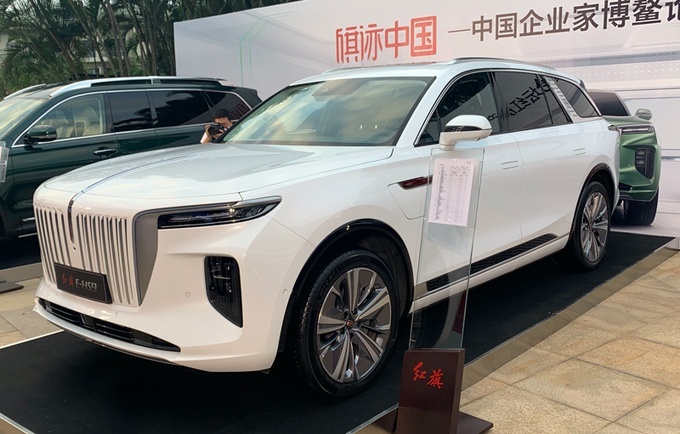 红旗大型纯电动suv e-hs9正式上市发售