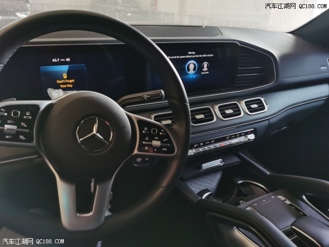 2020款奔驰GLS450美版7座全景国六现车