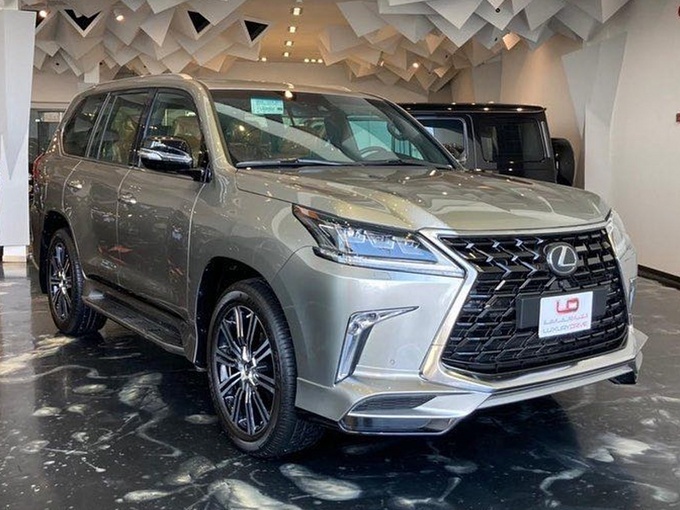 新款雷克萨斯lx 570实拍 进口形式引入_汽车江湖