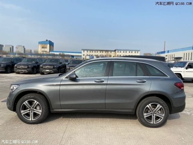 20款奔驰GLC3005门5座SUV国六现车体验