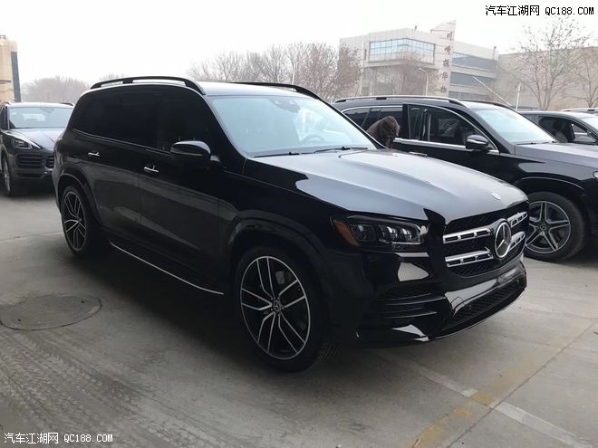 2021款美规奔驰gls450七座suv驾乘体验