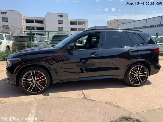 2021款加版宝马x5黑曜版详细配置分析