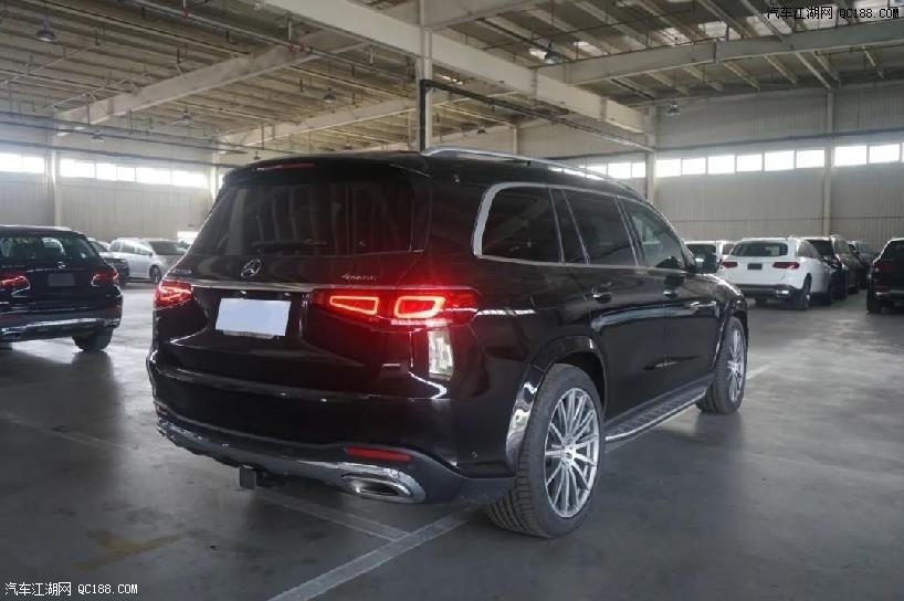 奔驰混合动力suv车型,奔驰eqc纯电suv 580高清图片展示导读;gls是梅赛德斯-奔驰旗下的一款大型suv车型,目前