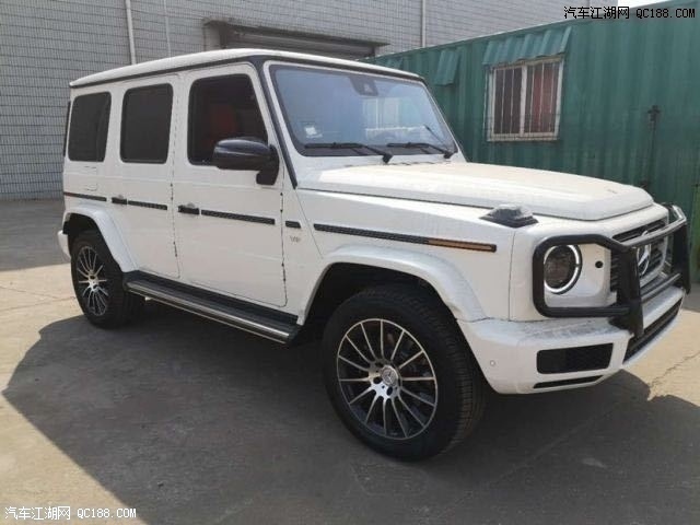 2021款奔驰g550顶级越野车配置动力解读