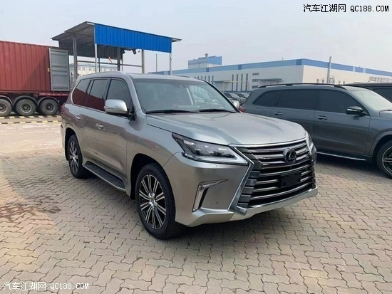 2022款加版丰田雷克萨斯lx570配置分析