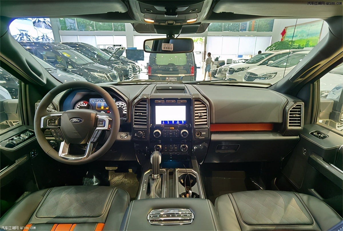 进口福特勇猛者7座商务越野车价格优惠