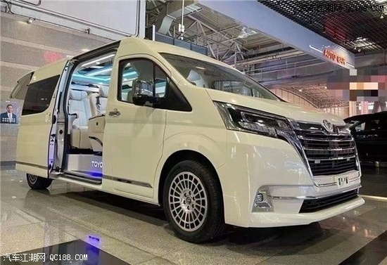 2022款丰田海狮中东版实车改装详细展示
