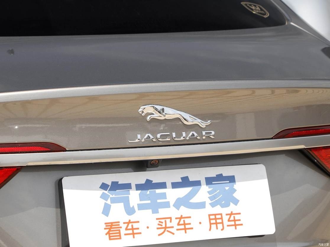 即�⑥D型 捷豹2024年展示全新款���SUV