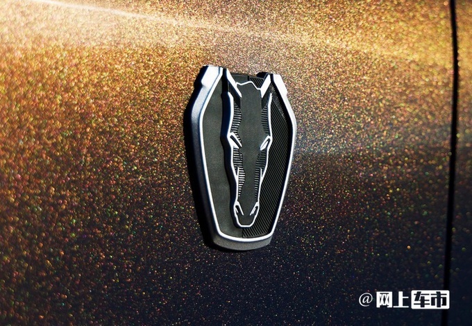 福特全新款Mustang Dark Horse亮相发布