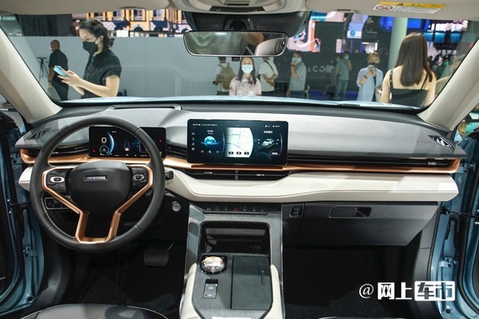 哈弗SUV第三代H6 DHT-PHEV9月28日上市