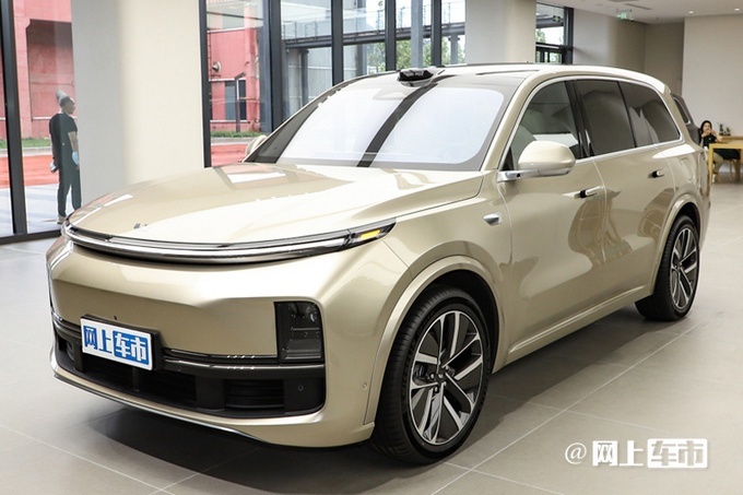 理想将推出中大型SUVL7和中型SUV理想L6