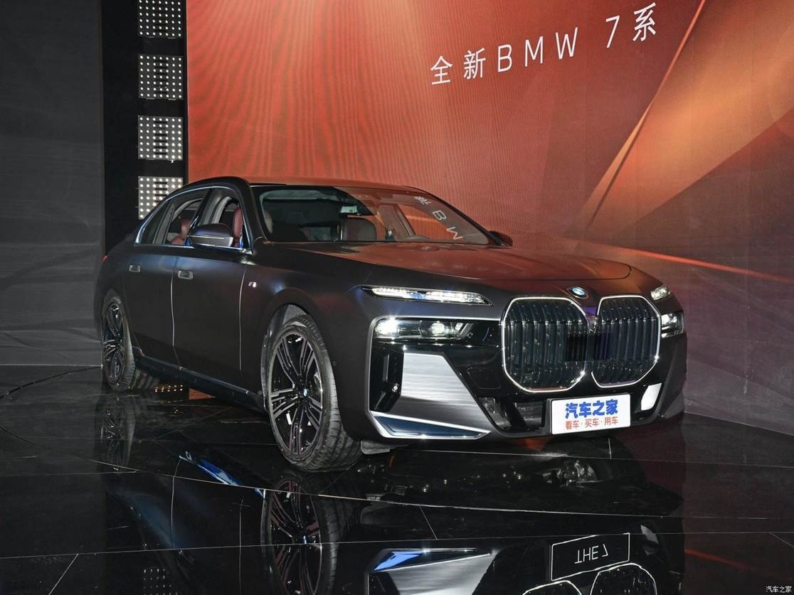 Preview: 2023 BMW 7-Series arrives with bold looks, i7 electric option