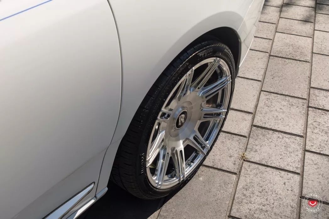 ƽMڄ˹R˹ϬF܇ꃞ݃r