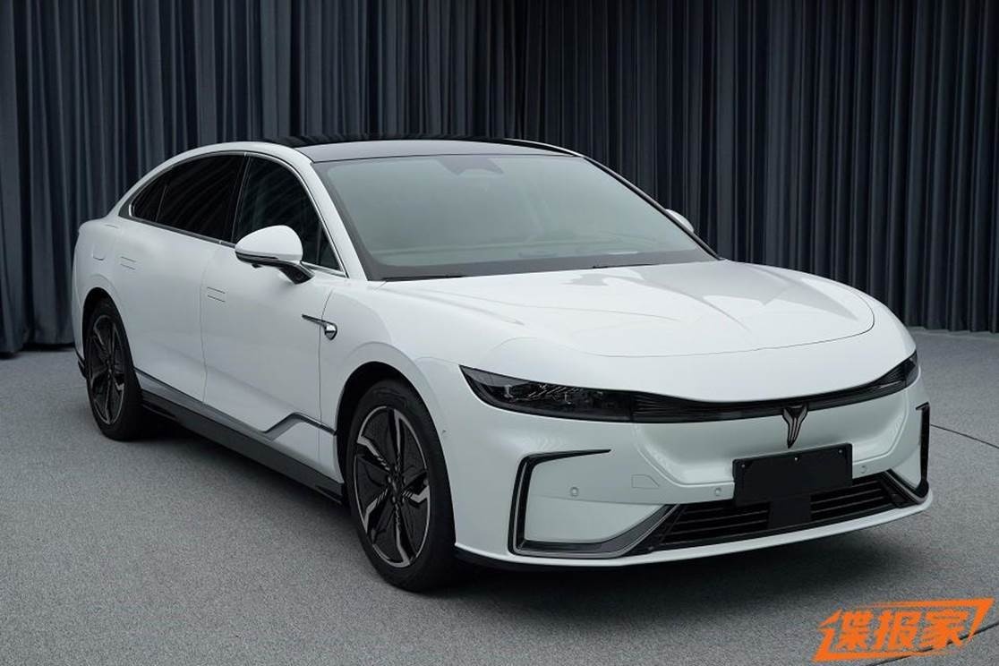 岚图汽车最新纯电轿车—H53申报图曝光