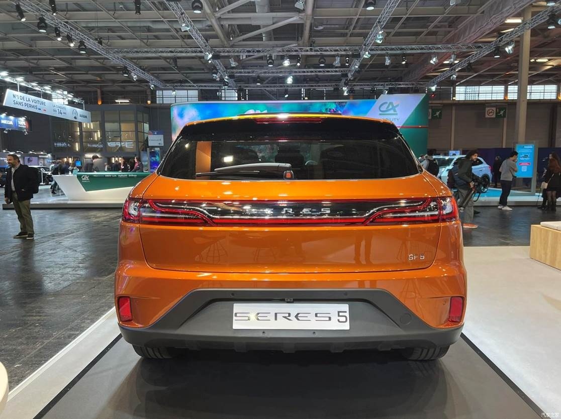 2022巴黎车展 SERES 3/SERES 5亮相发布