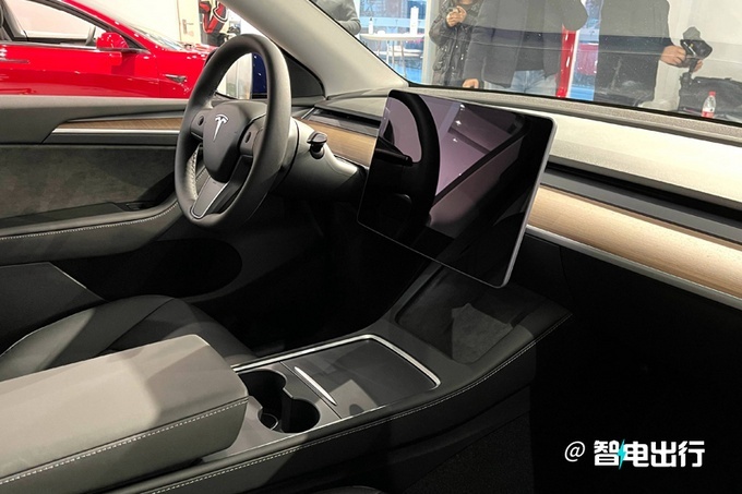 特斯拉新Model Y改款发布 售31.69万起