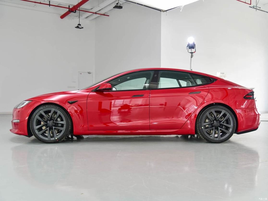 2022年进博会 特斯拉带来Model S Plaid