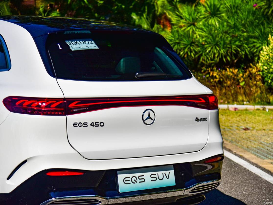 奔驰EQS SUV 于2月21日国内发布并上市
