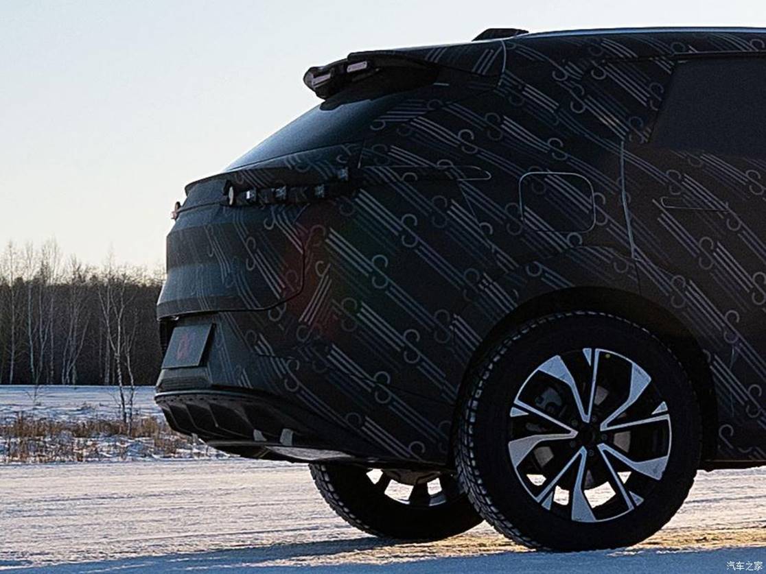 领克全新五座中型SUV DX11最新谍照曝光