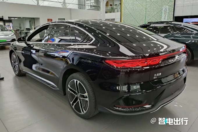 比亚迪2023款汉EV 售价20.98-29.98万元