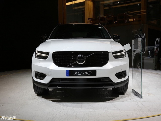 ֶ()2018ֶXC40