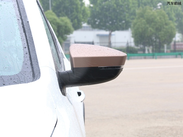 ׿SUV 