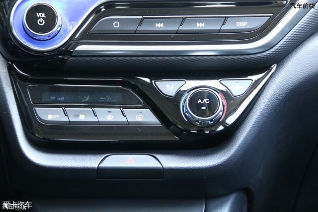 长安第三代悦翔